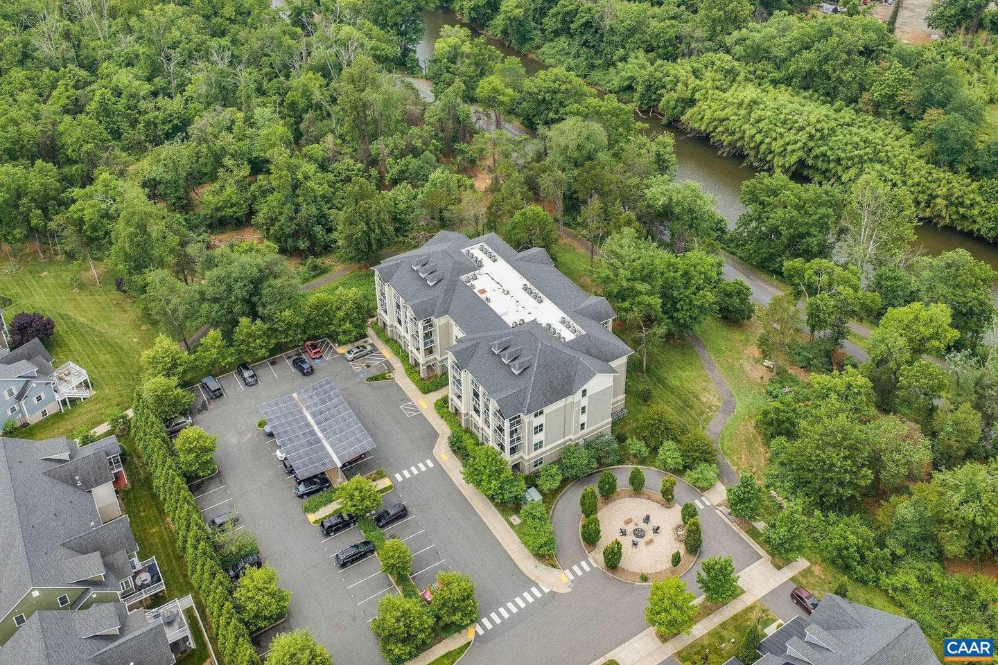 1425 Trailside Ct #304, Charlottesville