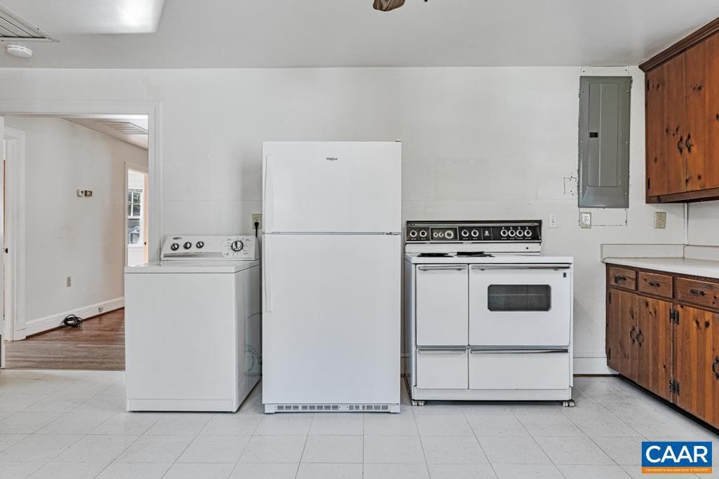 119 Poplar Ave photo 11
