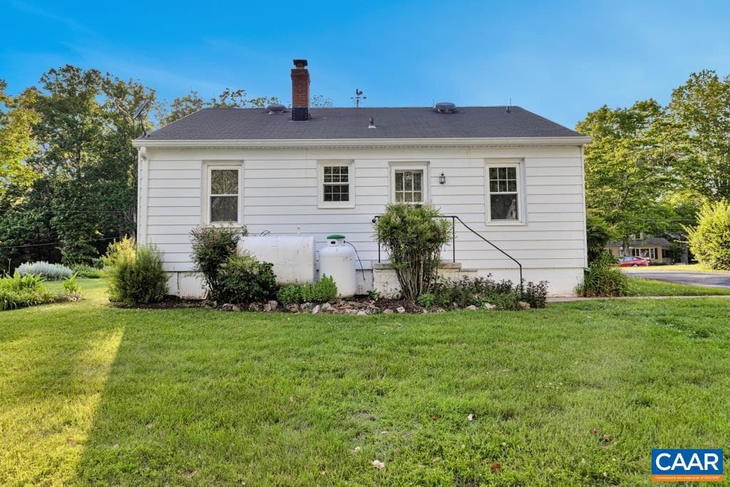 119 Poplar Ave photo 48
