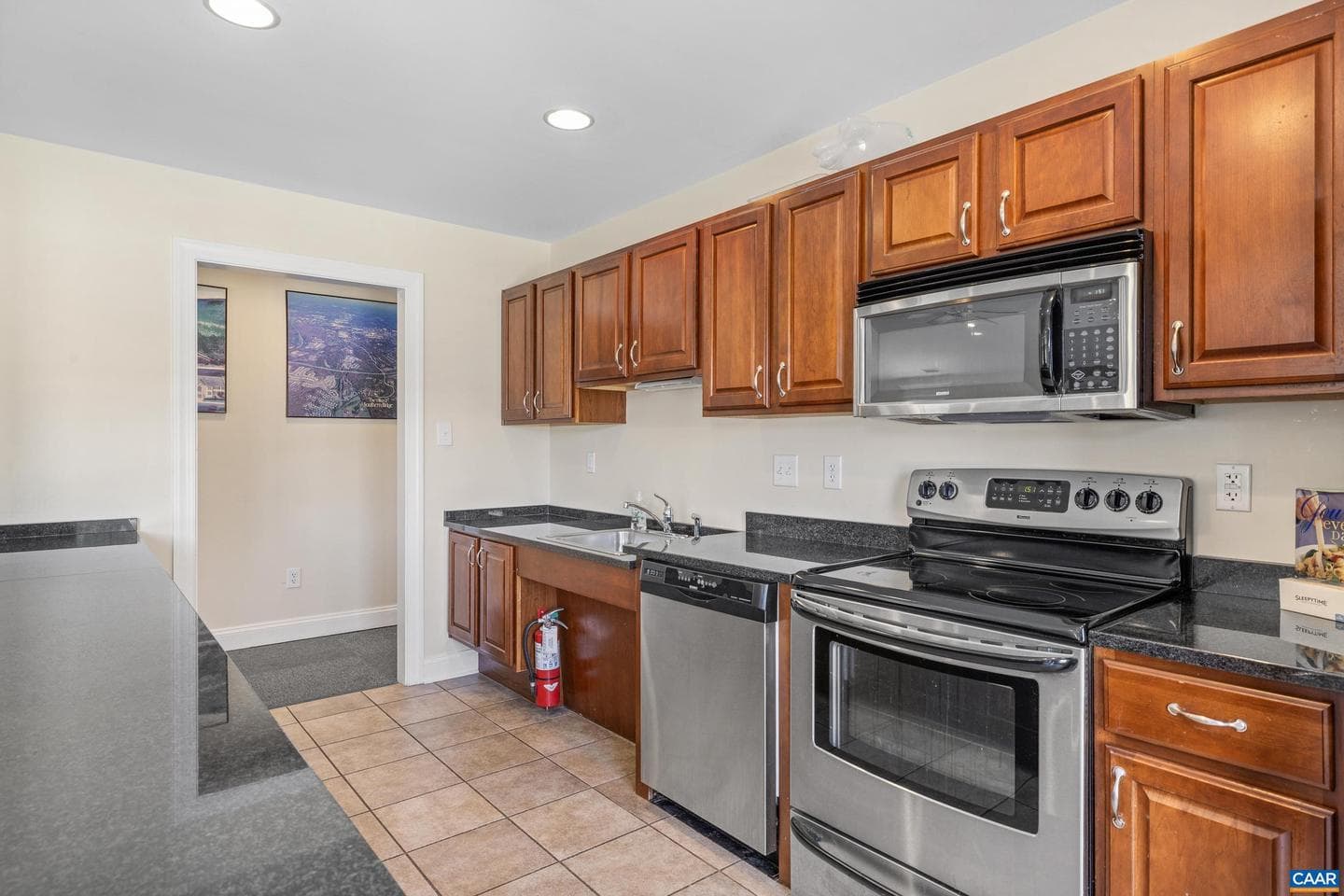 1313 Villa Way #b photo 40