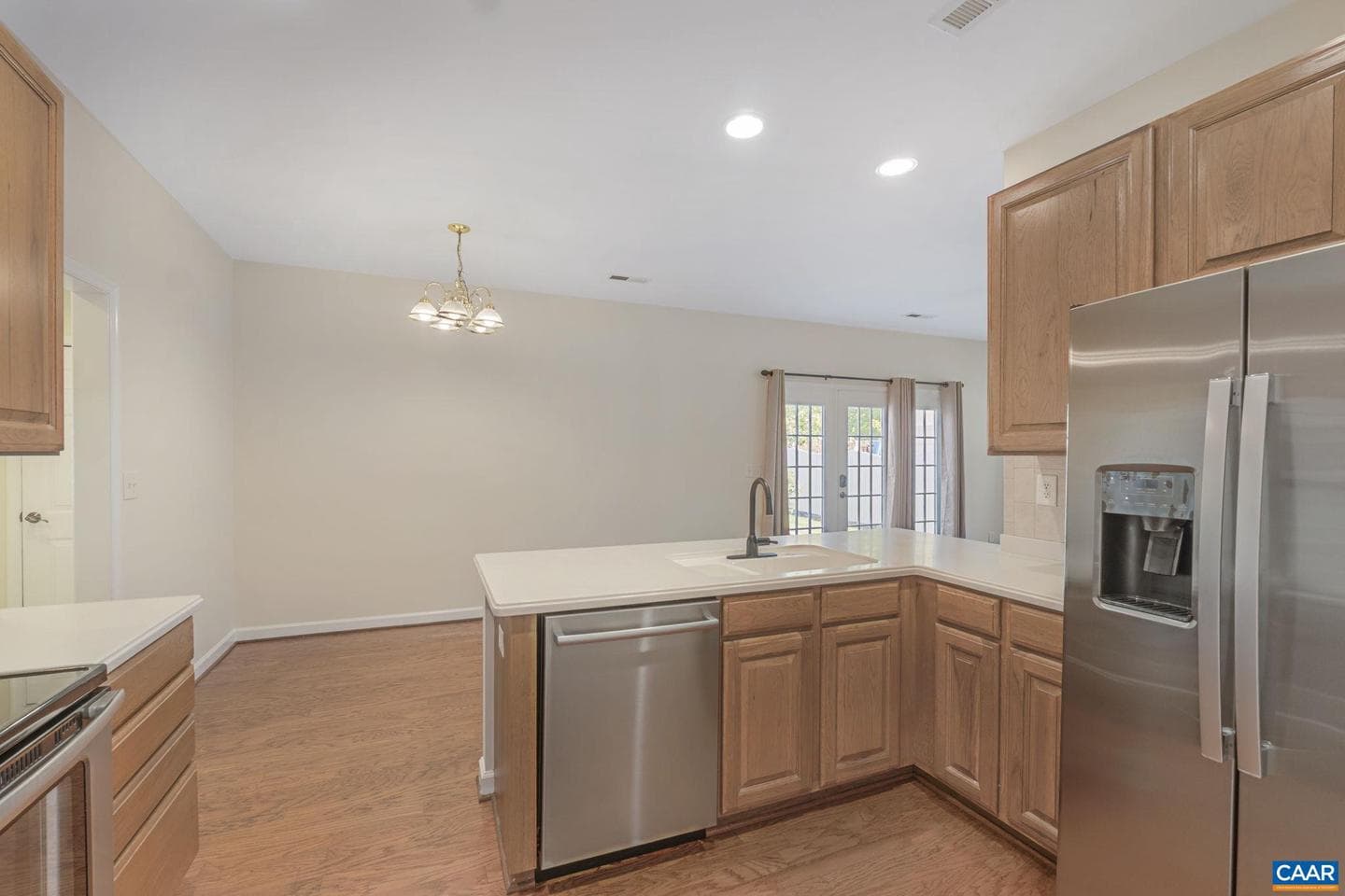 3353 Turnberry Cir photo 11