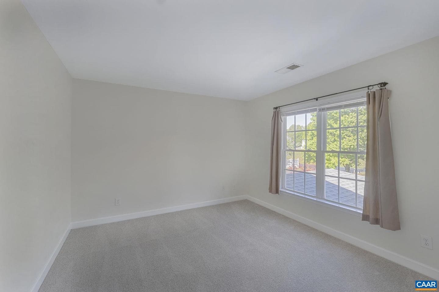 3353 Turnberry Cir photo 25