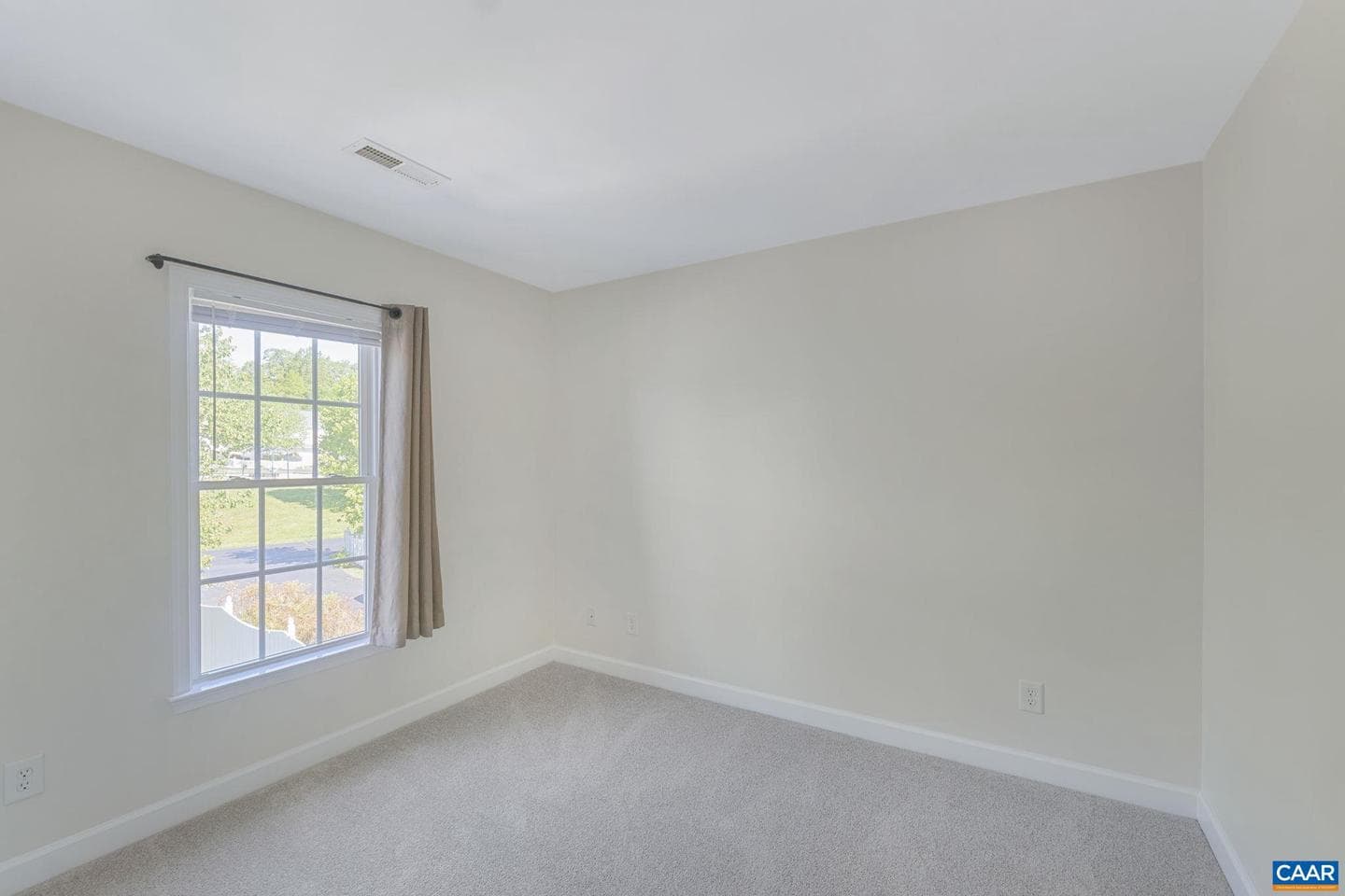3353 Turnberry Cir photo 26