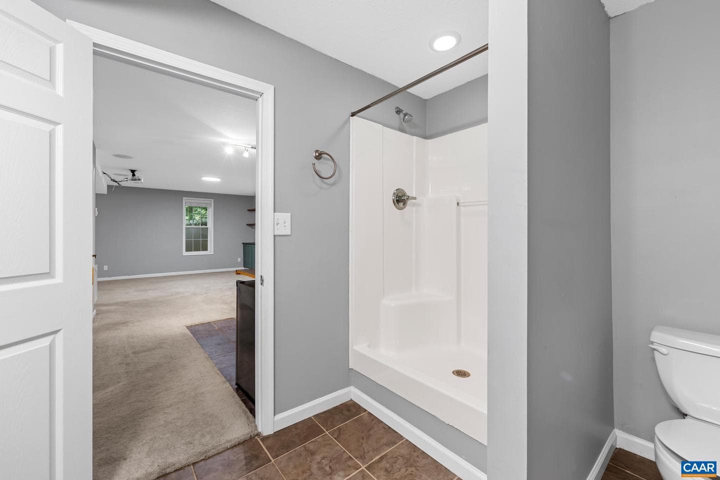 495 Jefferson Dr photo 25