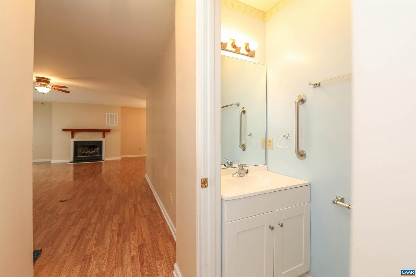 26 West Lake Forest Dr photo 44