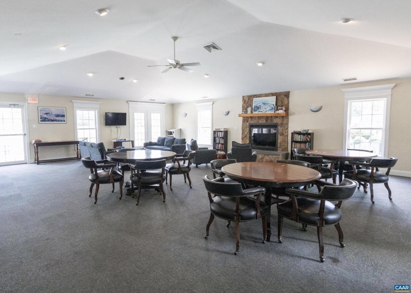 1354 Villa Way #d photo 32