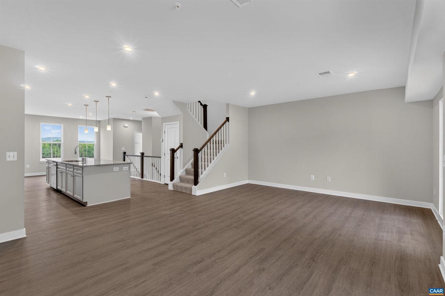4068b Perseus Ln photo 10