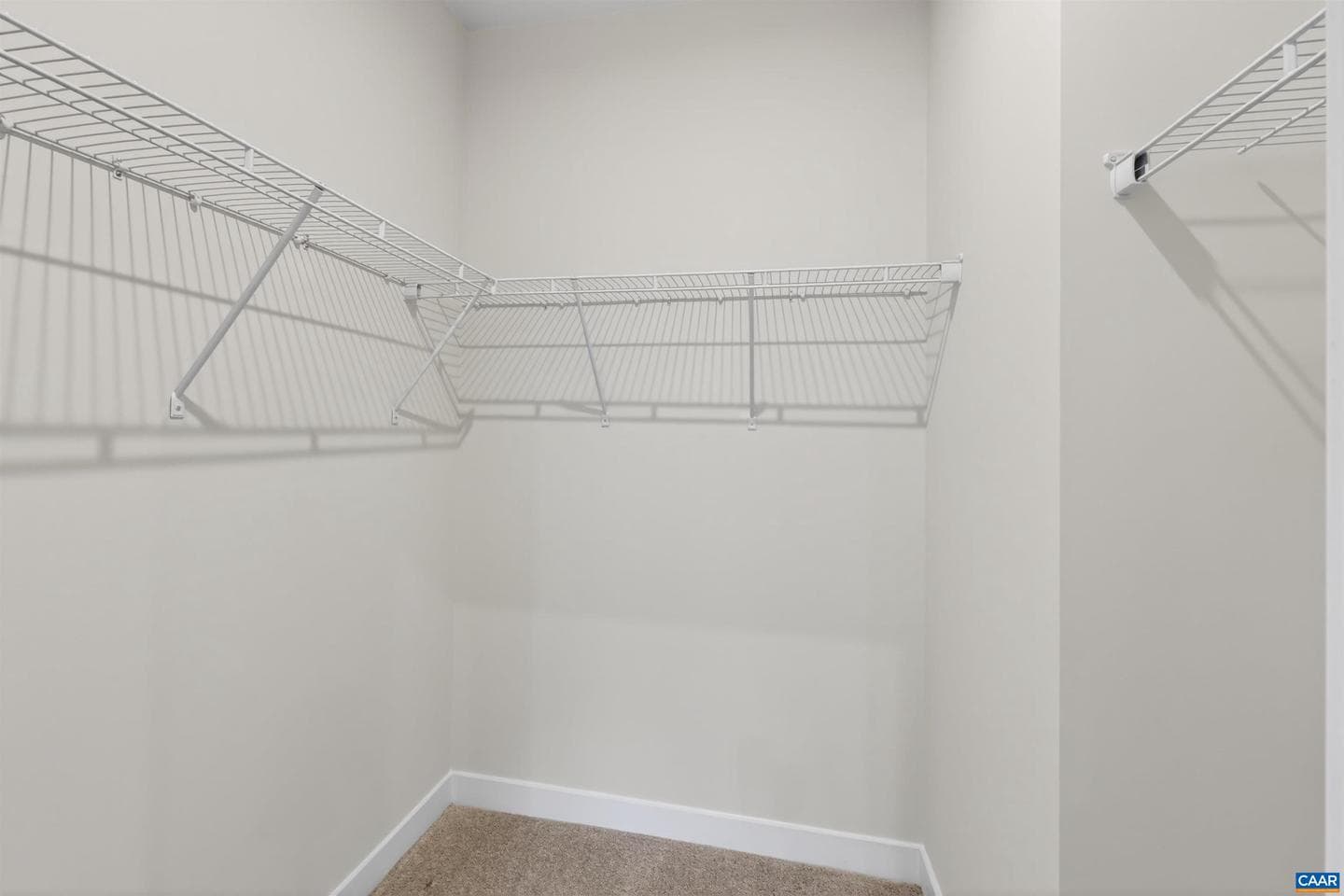 4068b Perseus Ln photo 24