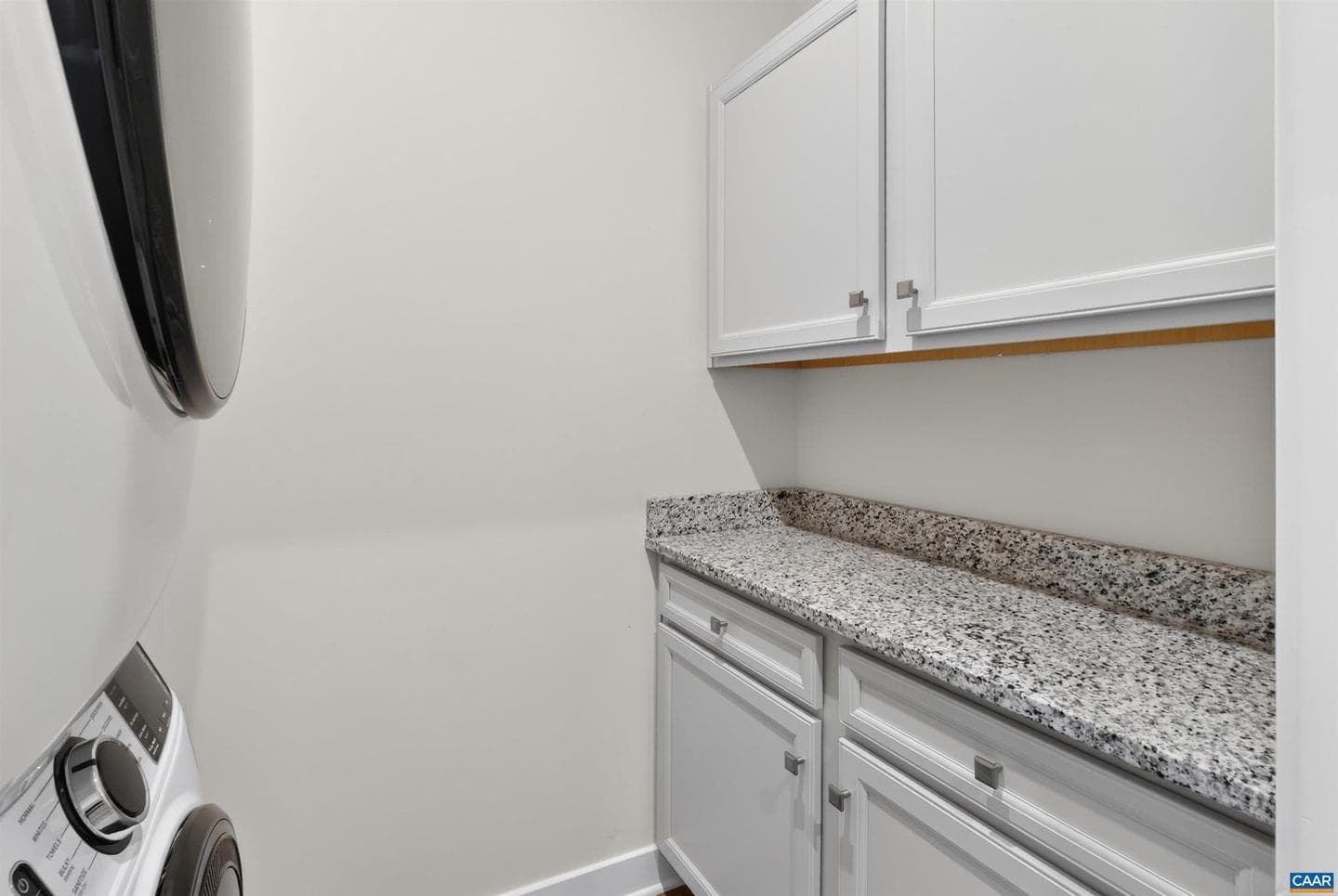 4068b Perseus Ln photo 34