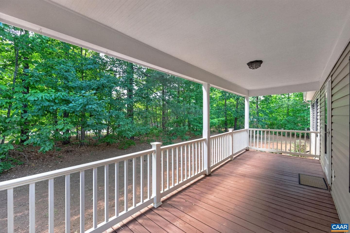 38 Butler Ln photo 3