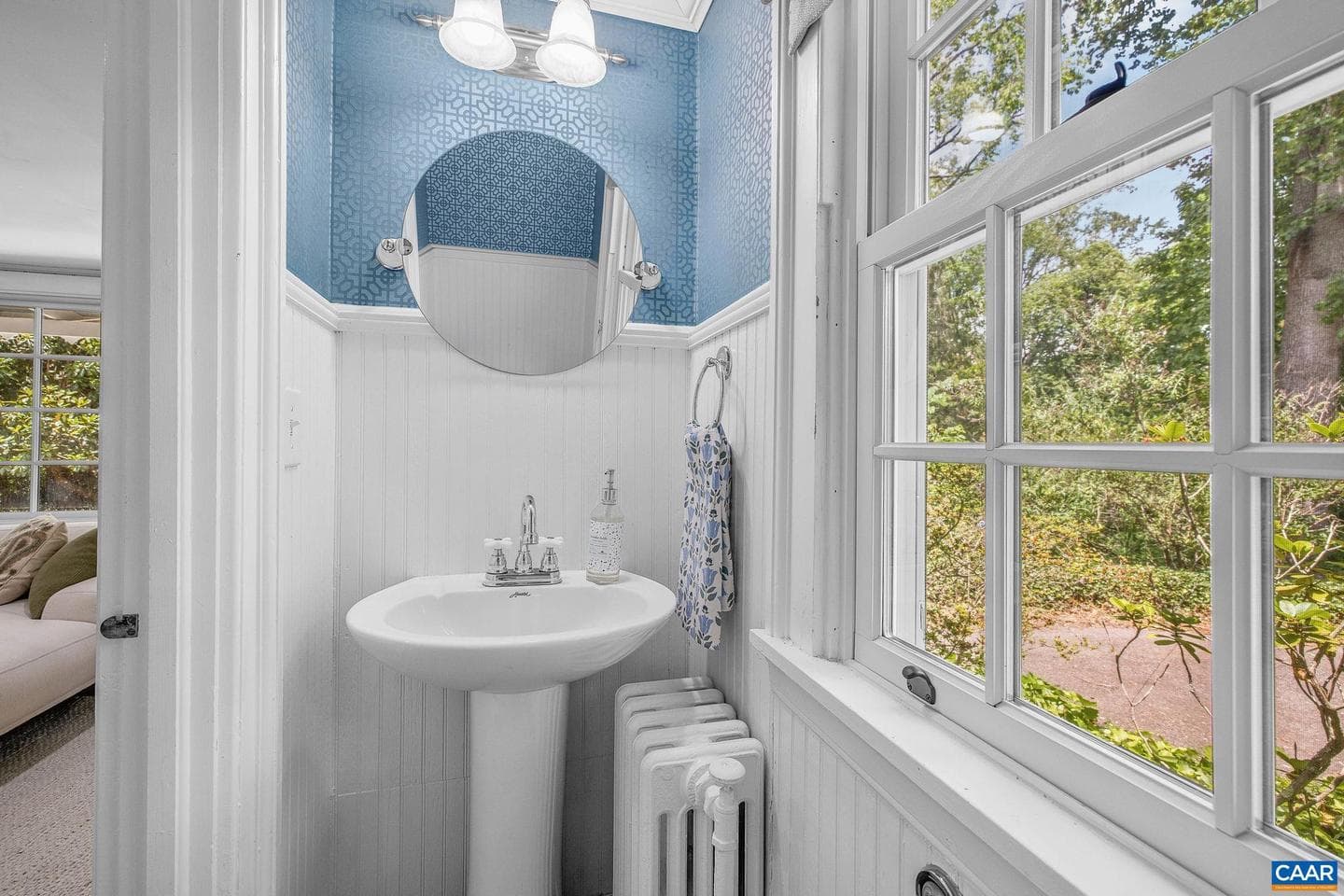 1868 Edgewood Ln photo 28