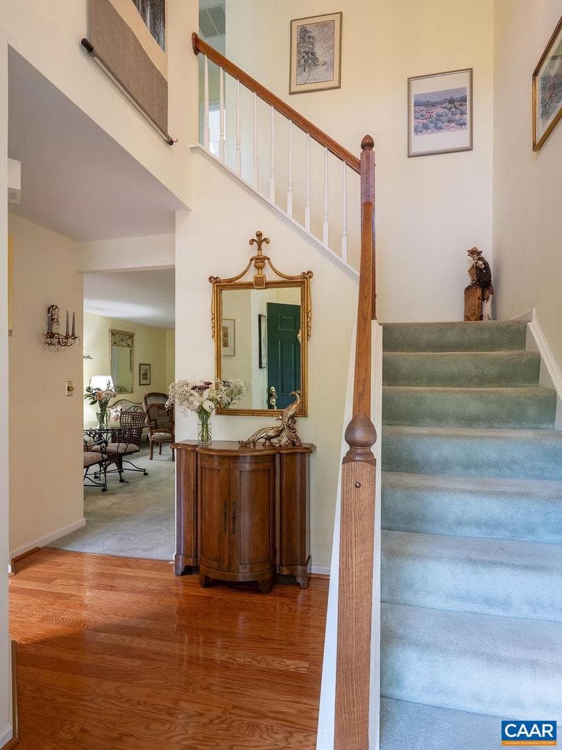 1335 Wimbledon Way photo 5