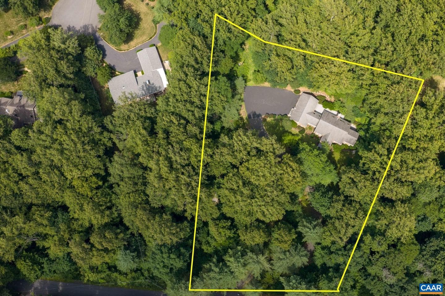 715 Tanglewood Rd photo 49
