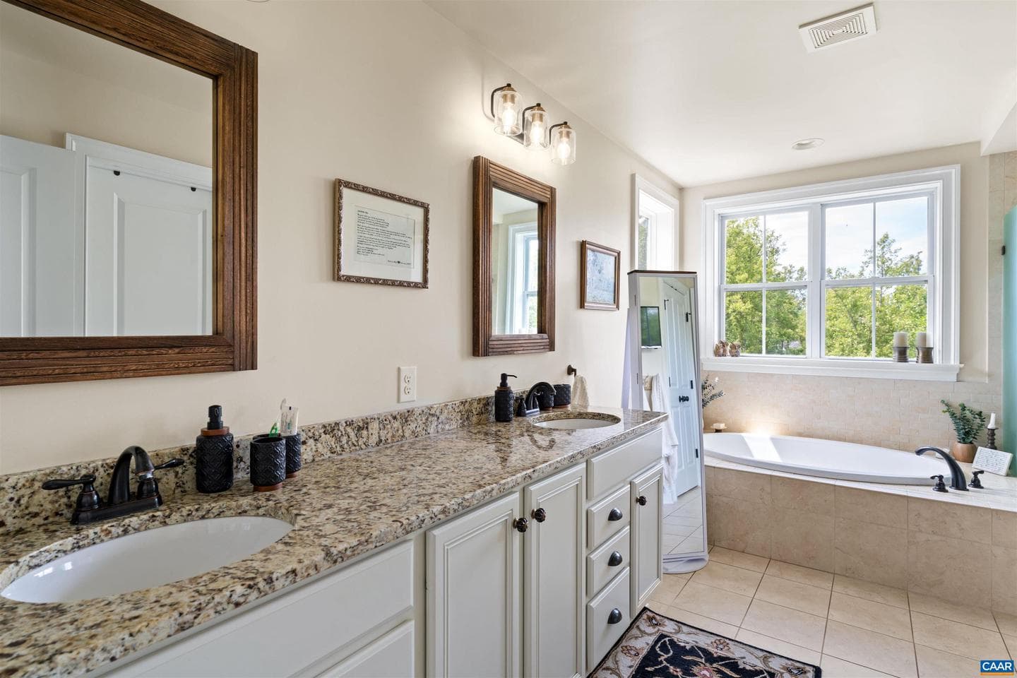 2246 Hyland Ridge Dr photo 25
