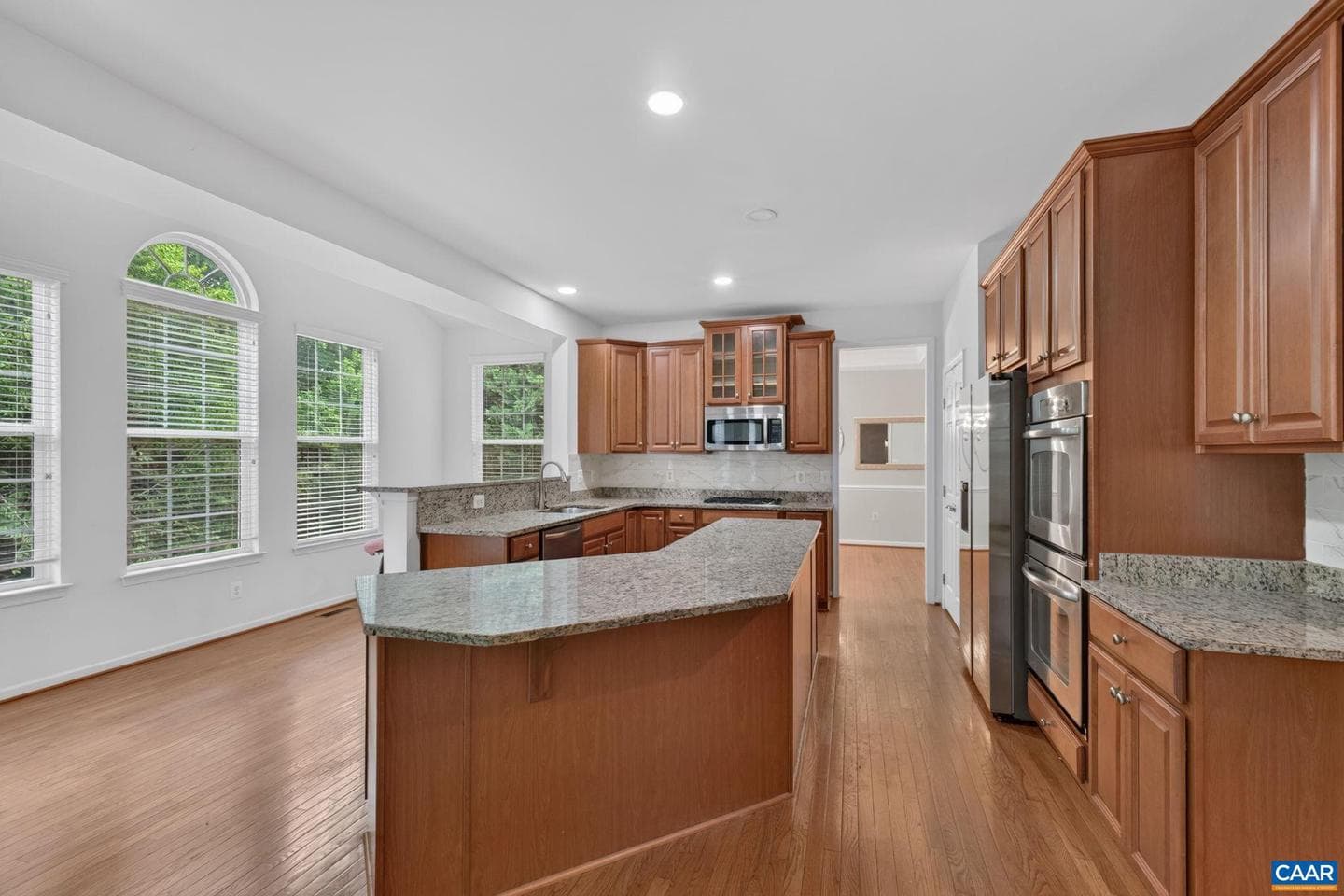 2529 Montgomery Ridge Rd photo 12
