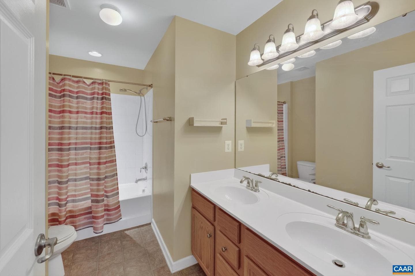 2529 Montgomery Ridge Rd photo 22
