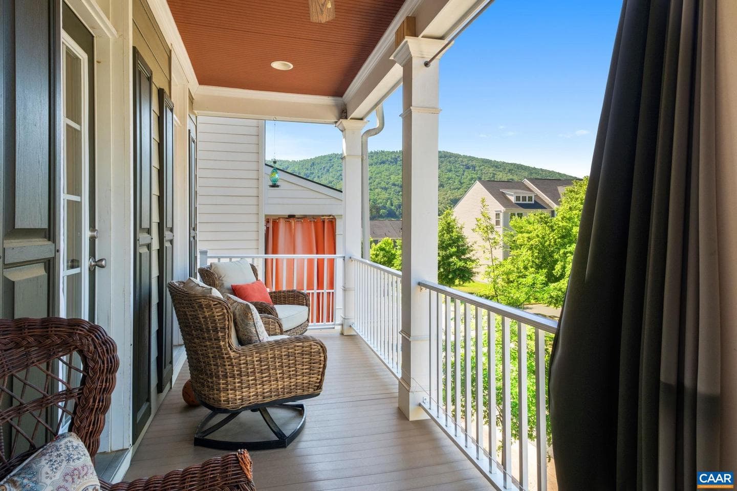 2048 Avinity Loop photo 14