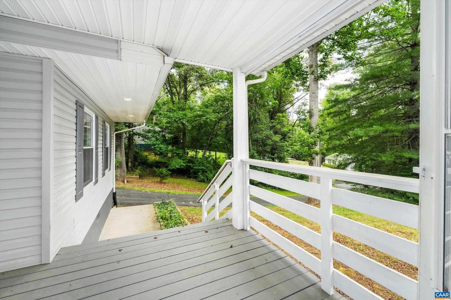 162 Larkspur Rd photo 5