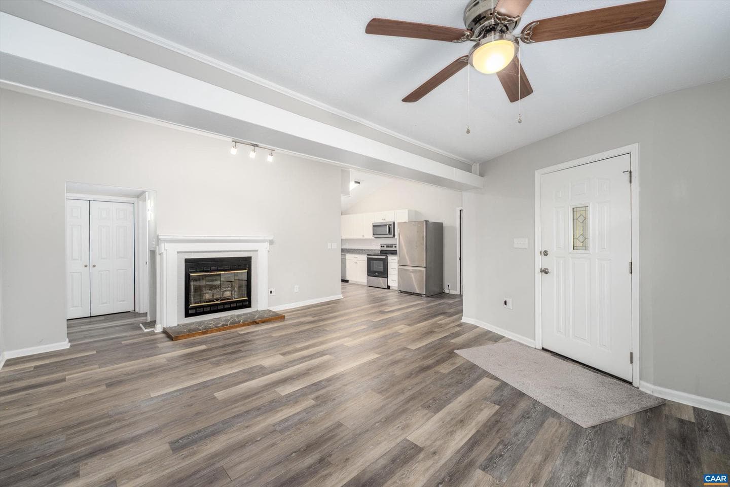 162 Larkspur Rd photo 6
