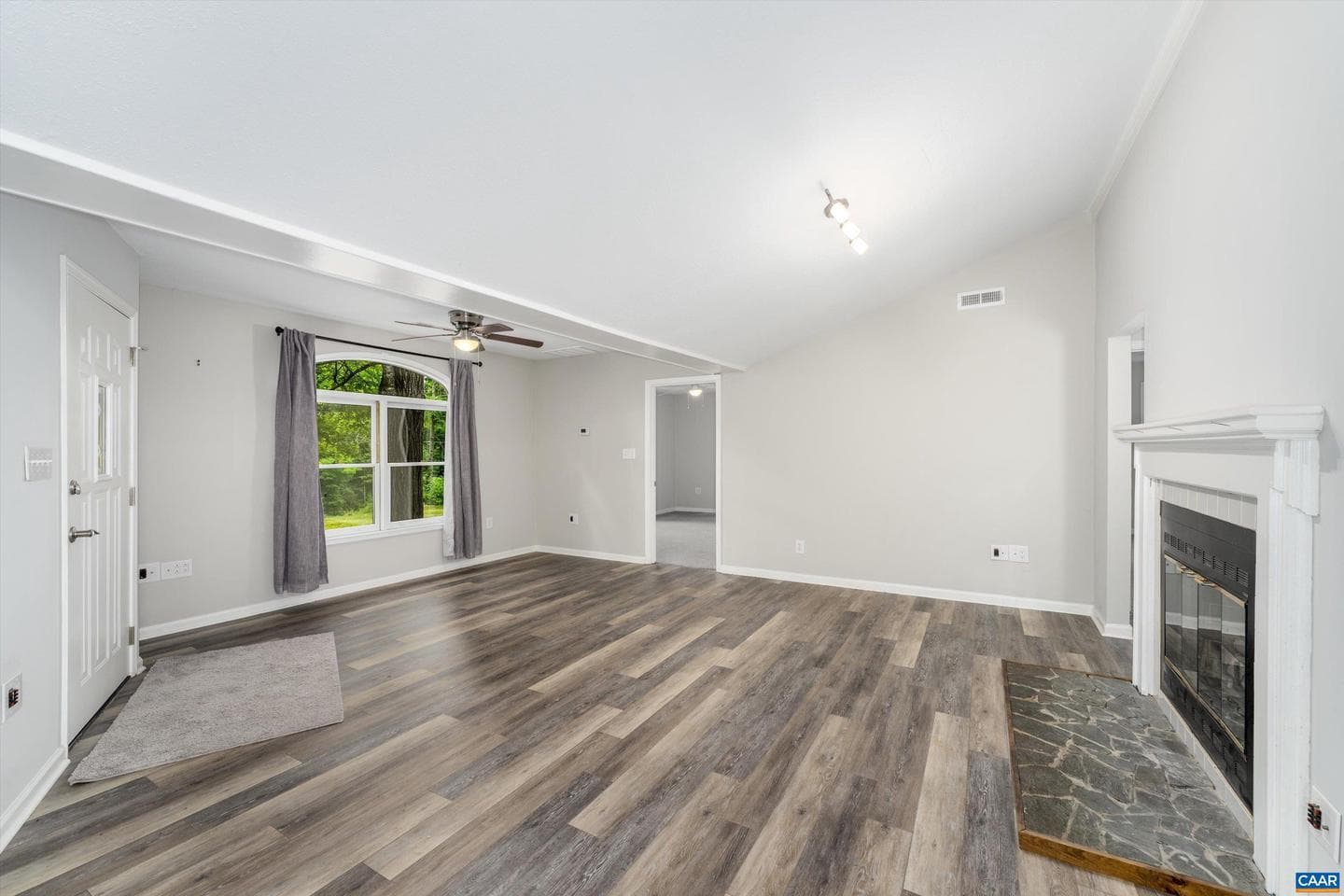 162 Larkspur Rd photo 8