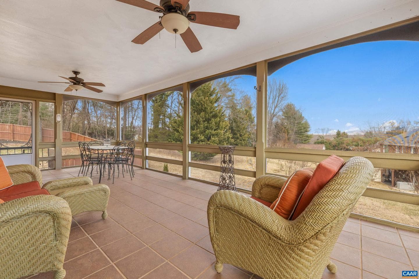 2515 Northfield Rd photo 18