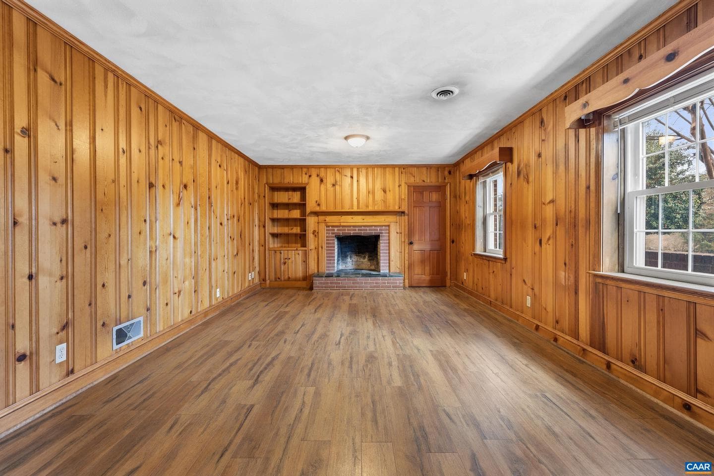 2515 Northfield Rd photo 44