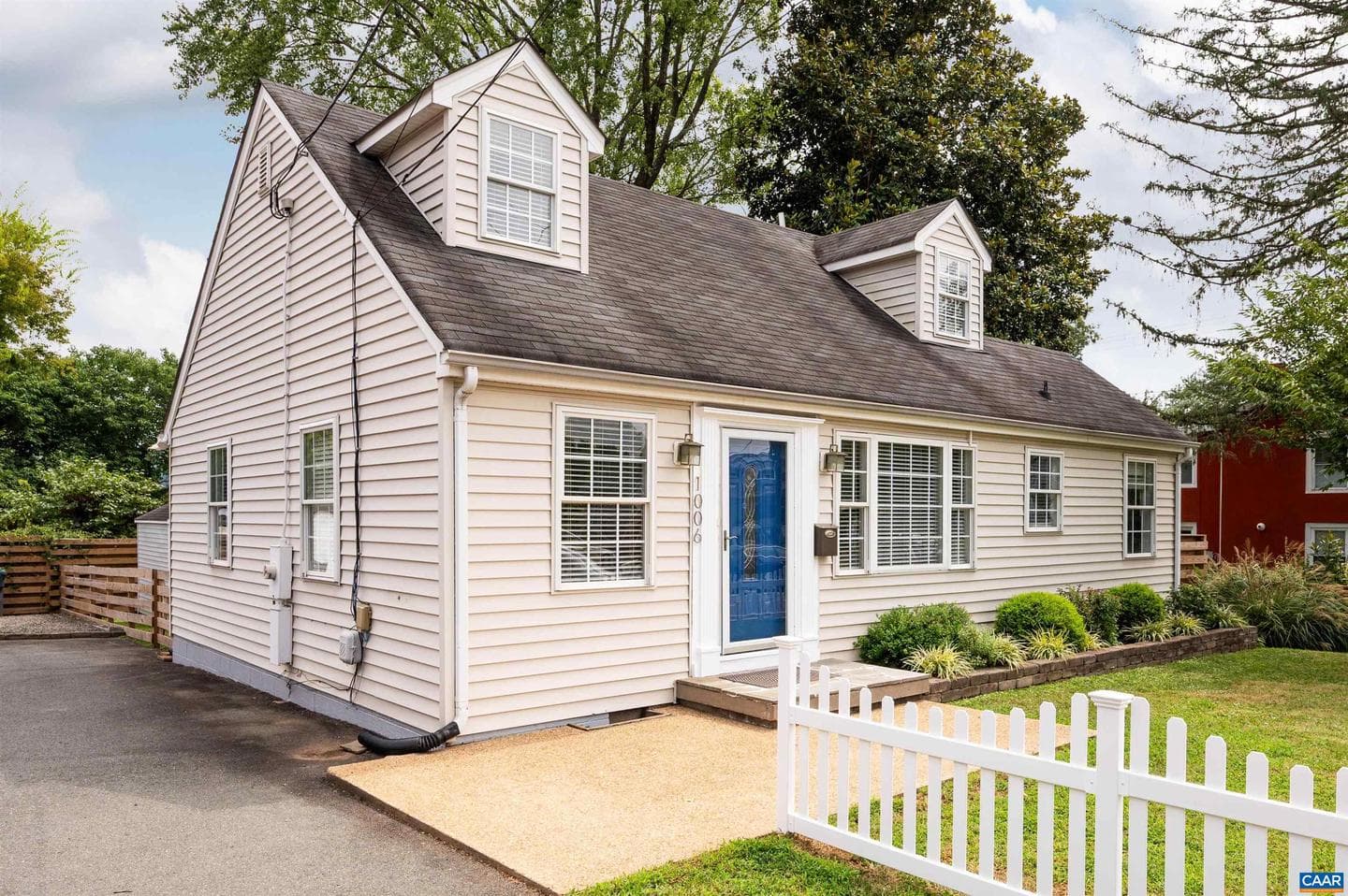 1006 Avon St, Charlottesville