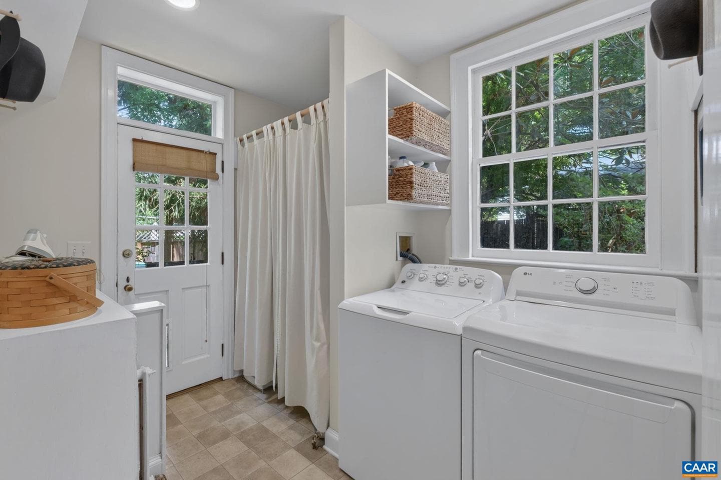 1847 Edgewood Ln photo 24