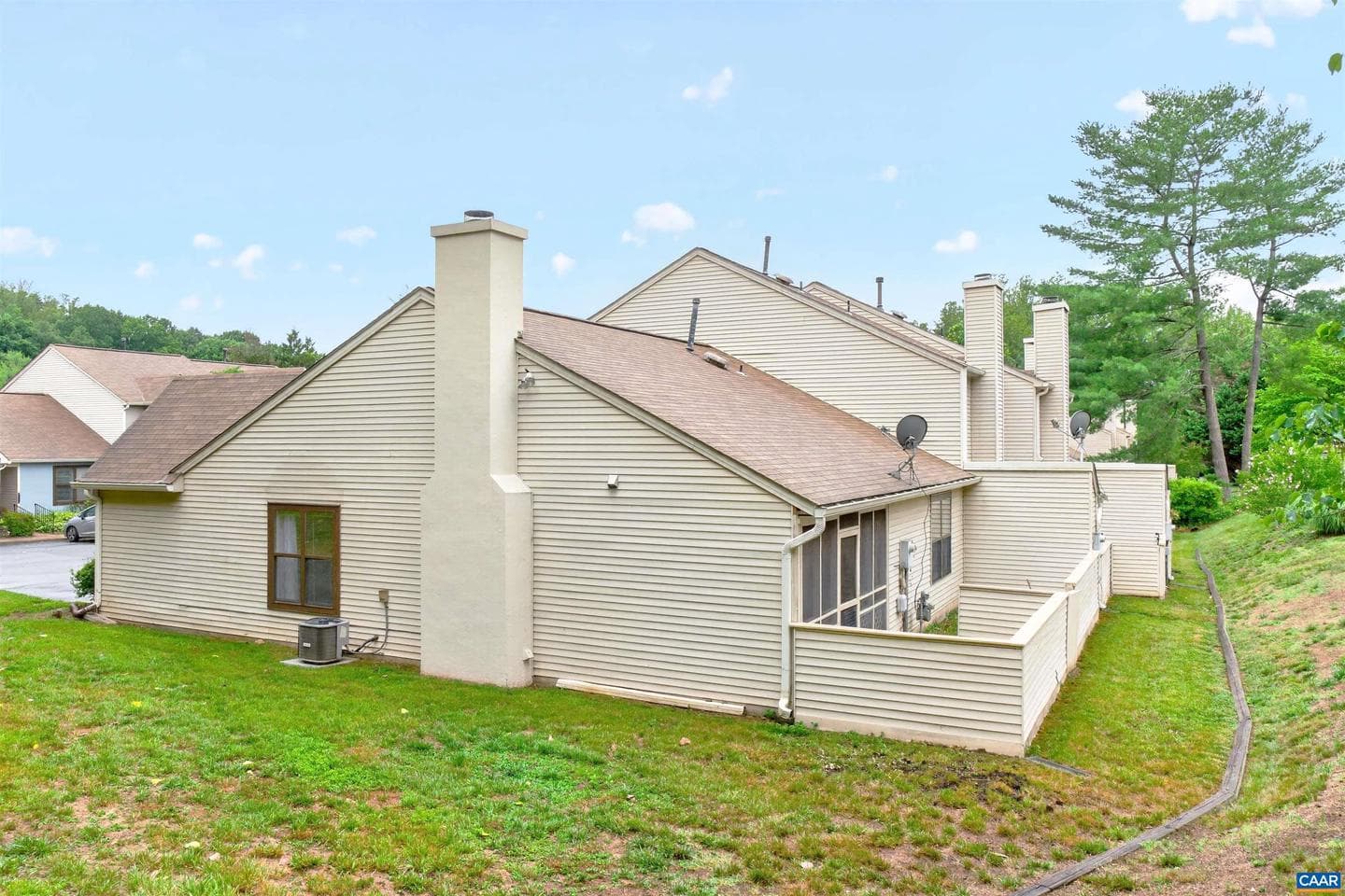 598 Pebblecreek Ct photo 27