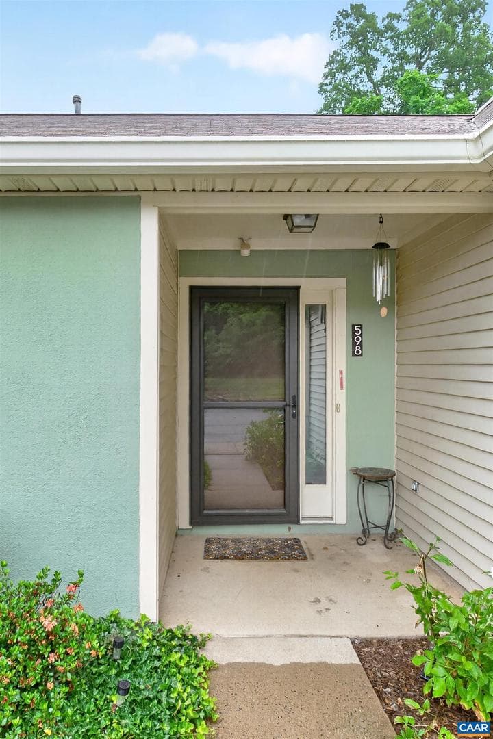 598 Pebblecreek Ct photo 28
