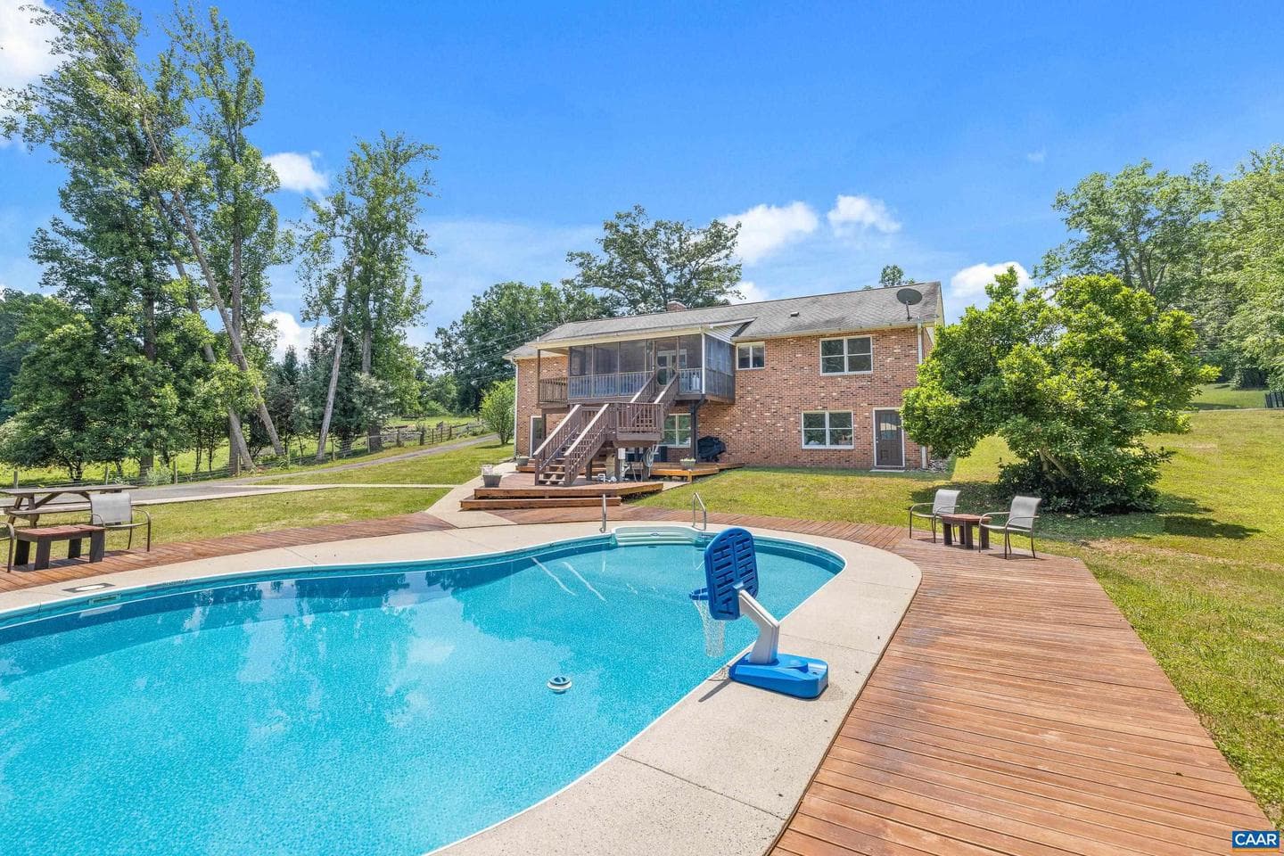 5393 Amicus Rd photo 12