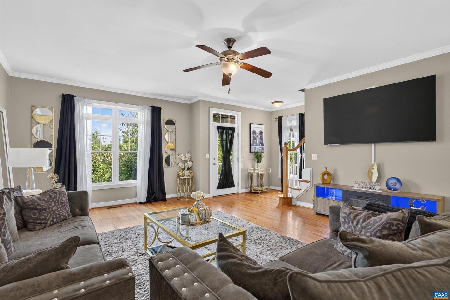 1565 Newcastle Ct photo 5