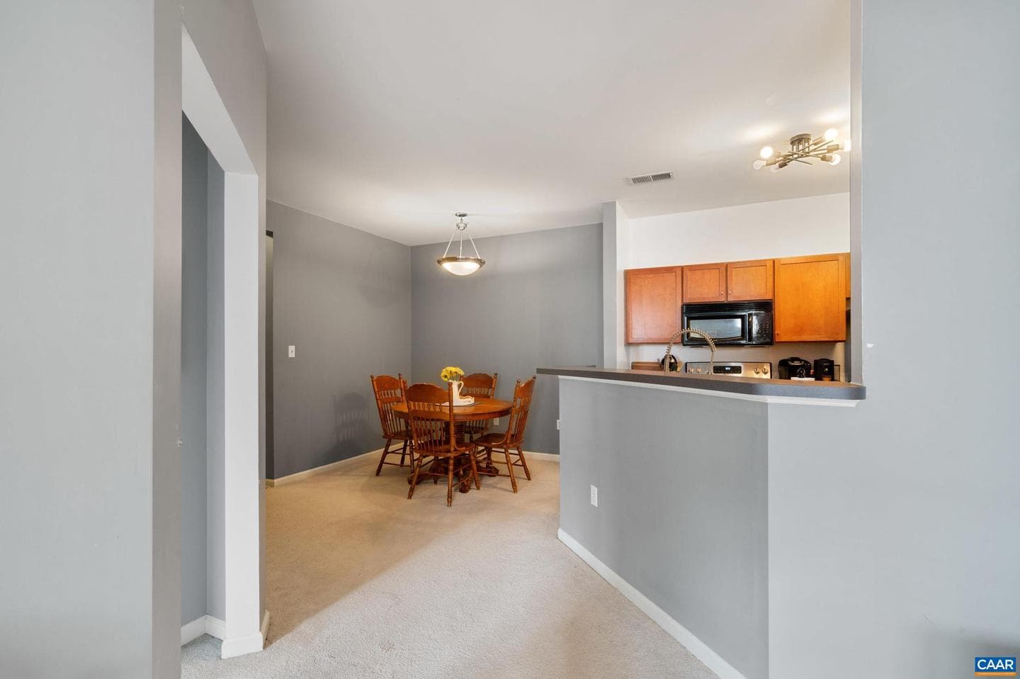 720 Walker Sq #3b photo 17