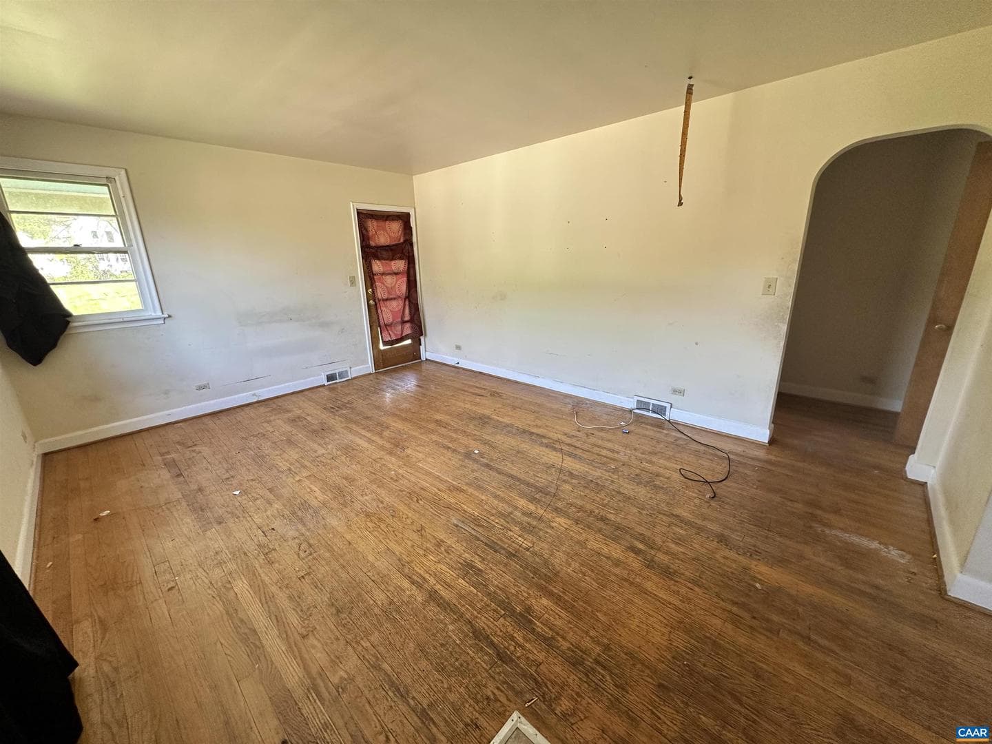 912 Saint Charles Ave photo 9