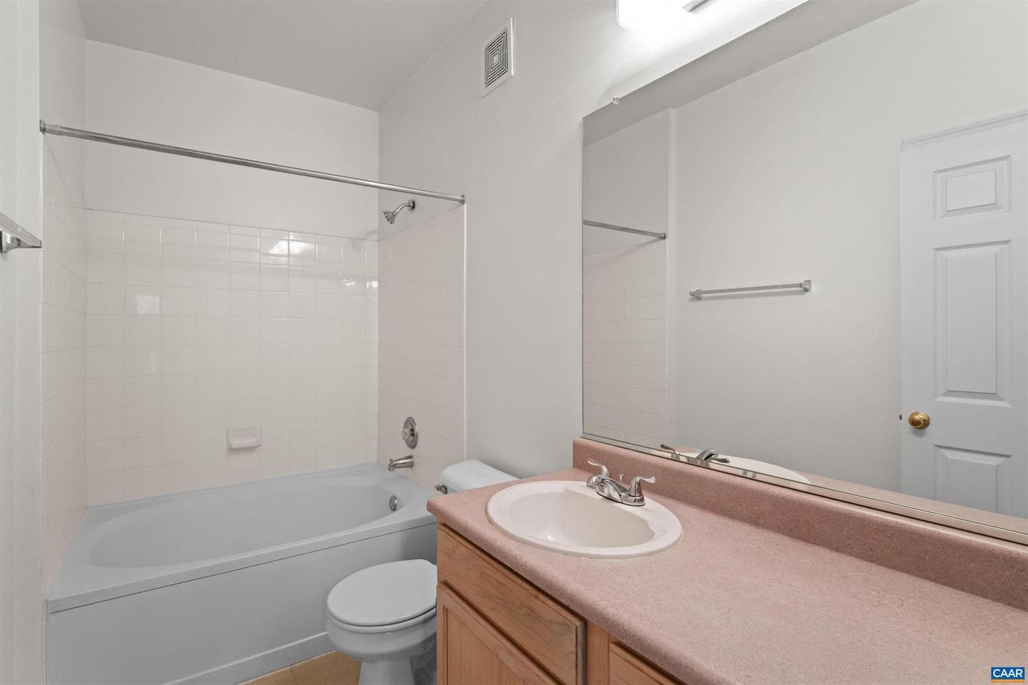 1055 Weybridge Ct photo 15