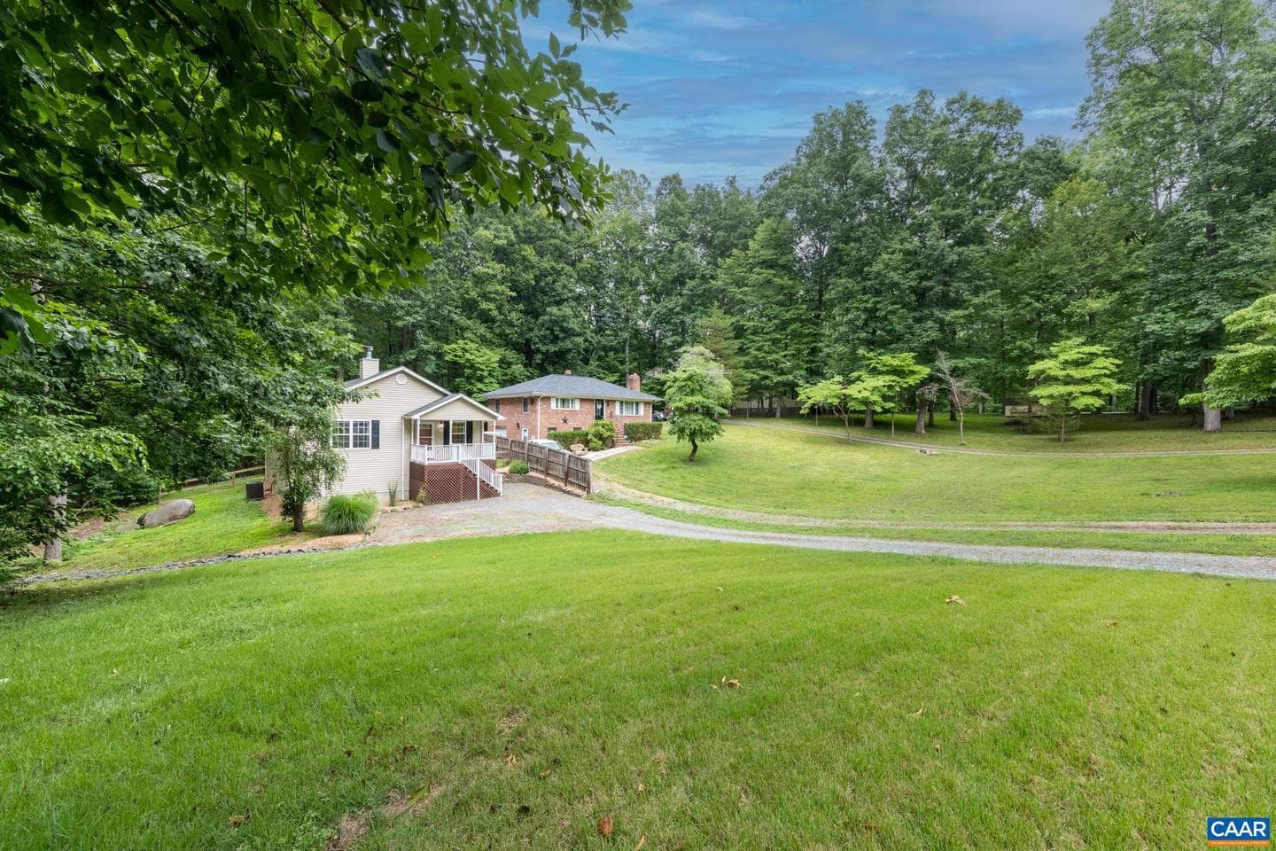 64 Ferndale Dr photo 14