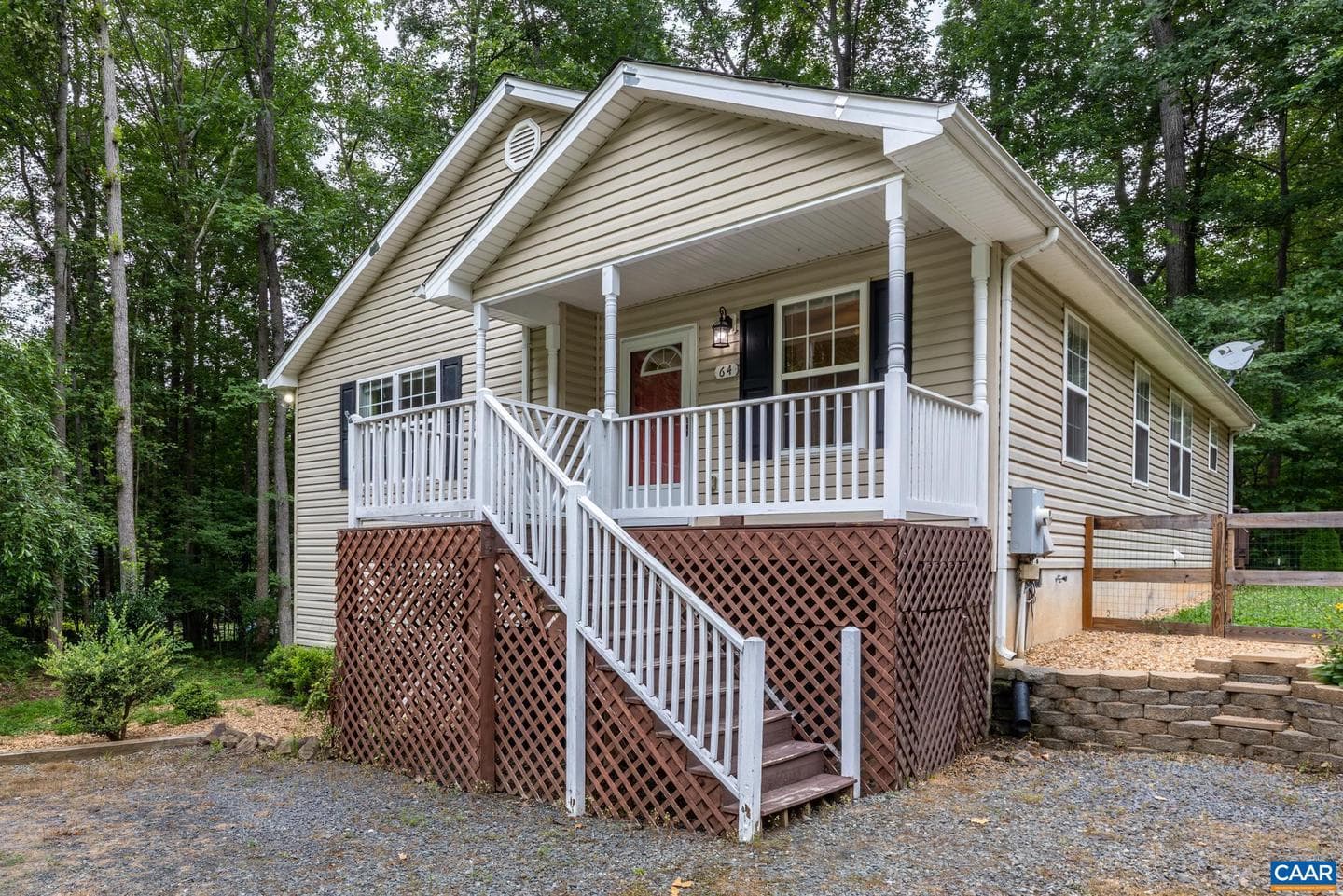64 Ferndale Dr photo 20