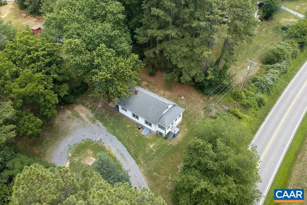 1893 W River Rd photo 35