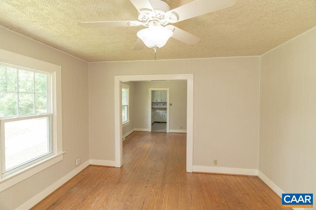1893 W River Rd photo 8