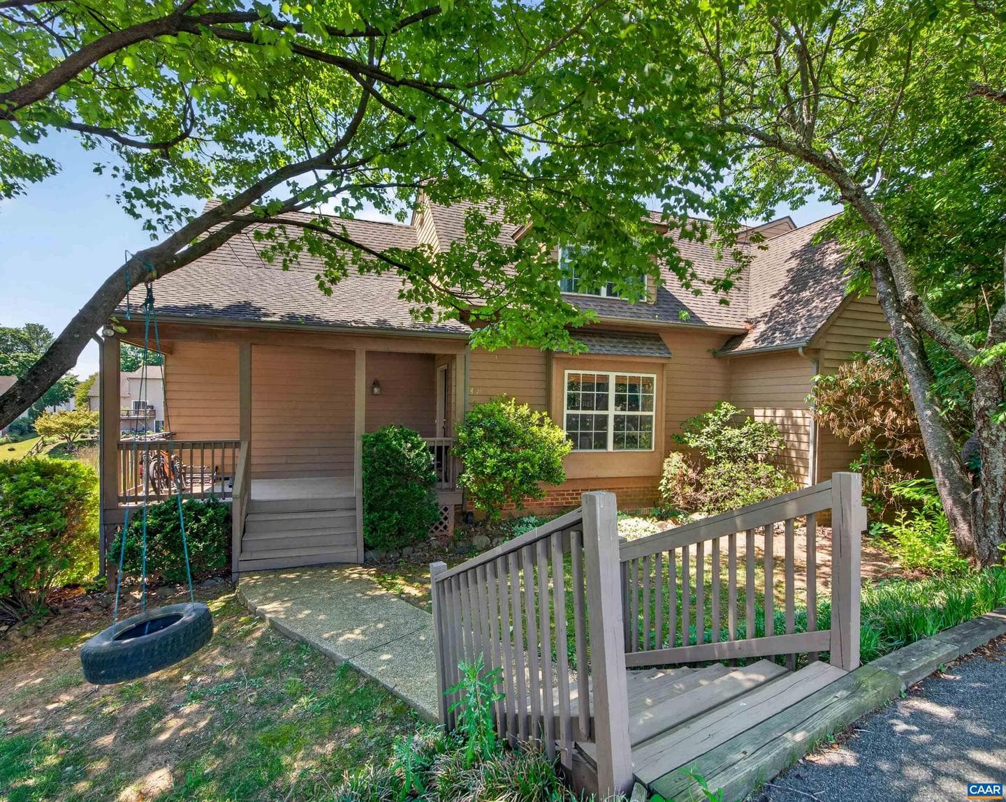 4733 Amber Ridge Ct, Charlottesville
