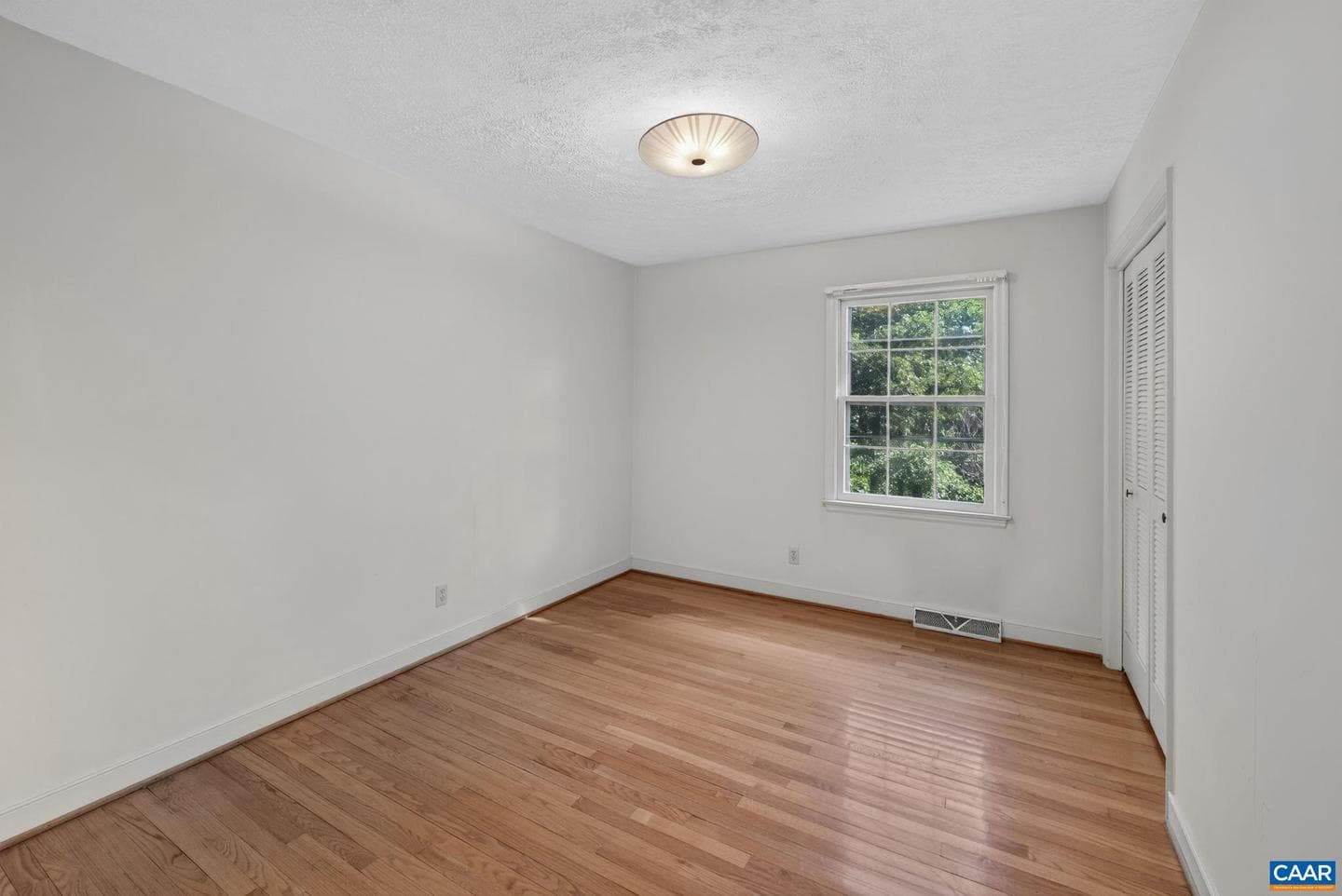 5881 Thomas Jefferson Pkwy photo 30