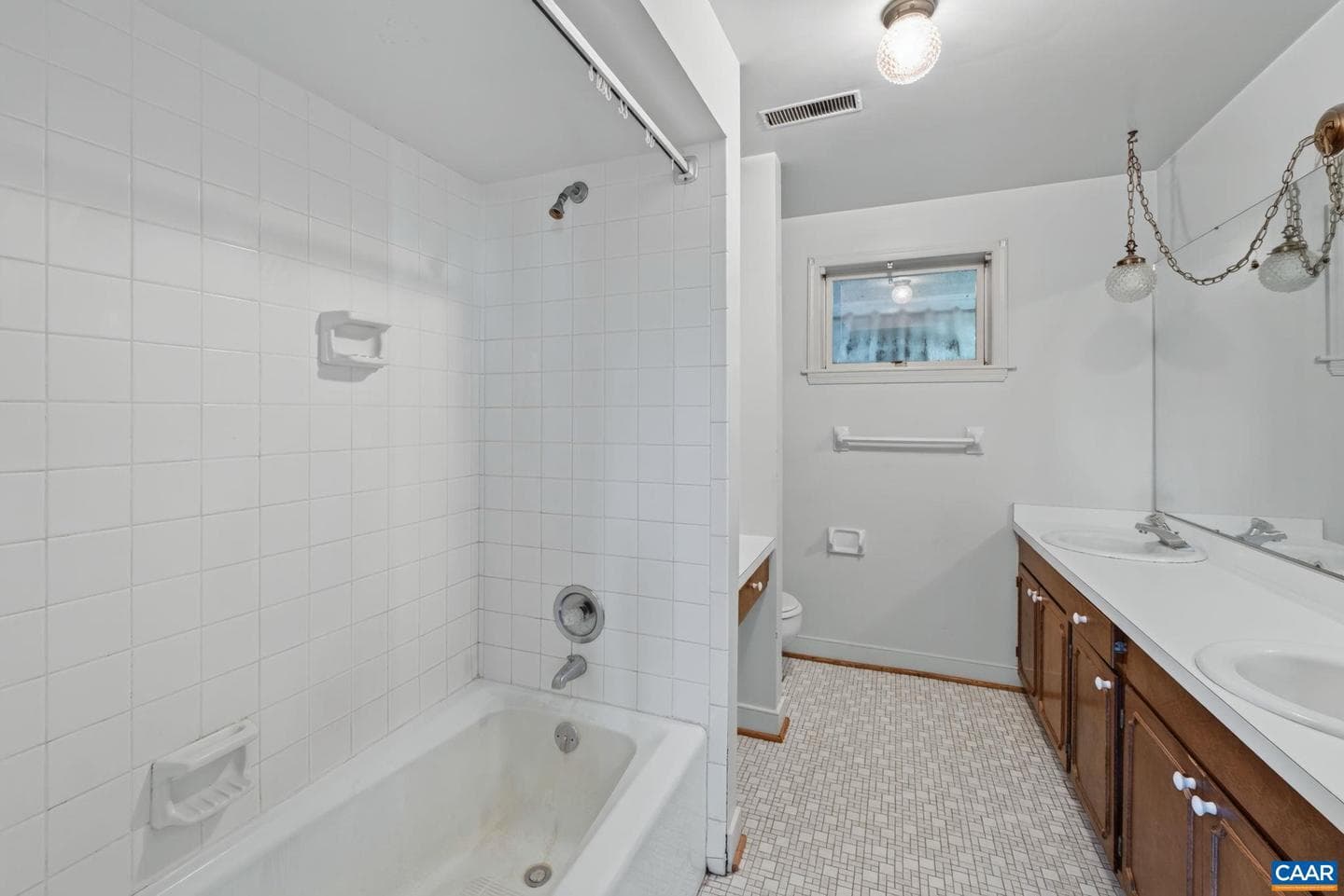 5881 Thomas Jefferson Pkwy photo 35
