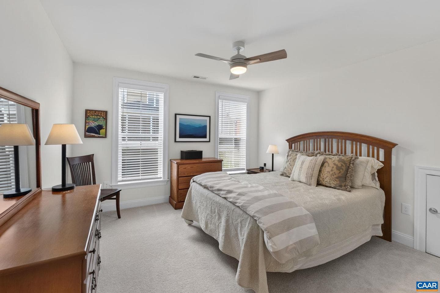 505 Hedworth St photo 26