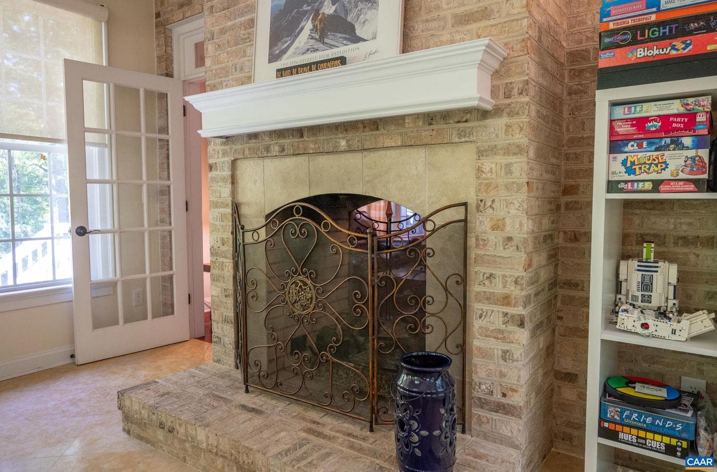 2085 Bentivar Dr photo 24