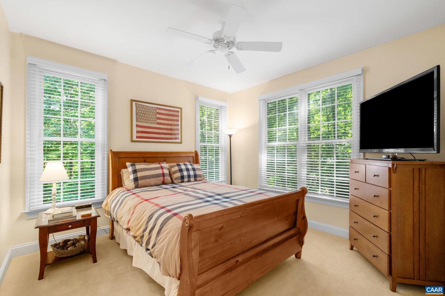 2085 Bentivar Dr photo 37