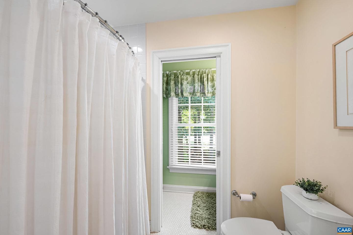 2085 Bentivar Dr photo 46