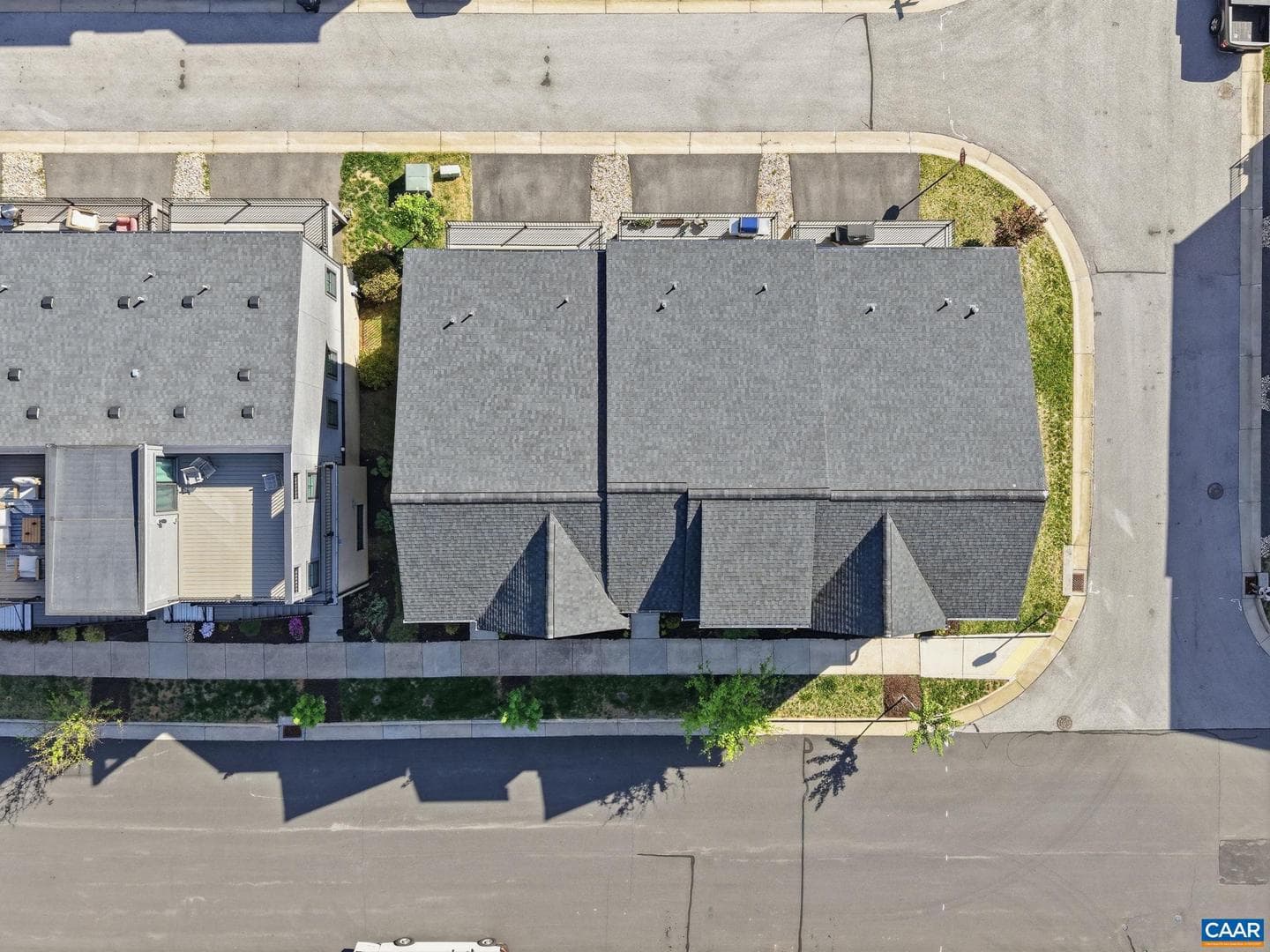 912 Orion Ln photo 60