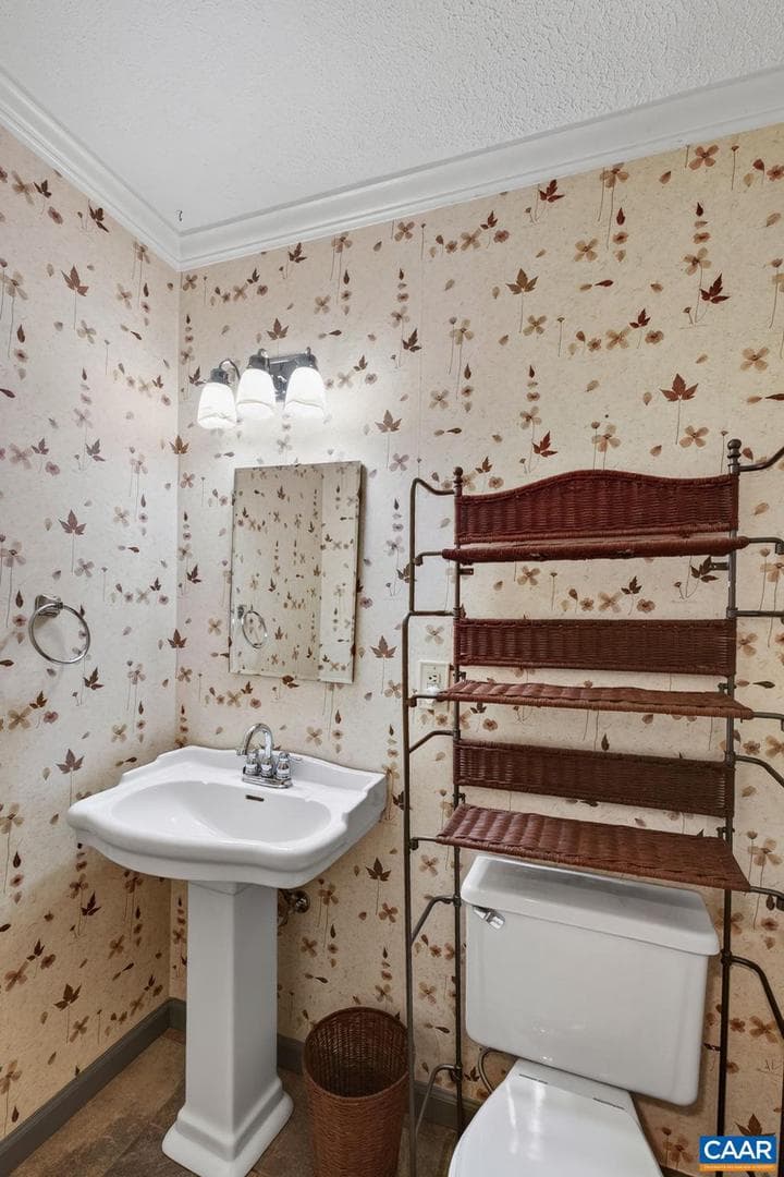 5880 Lexington Ln photo 17