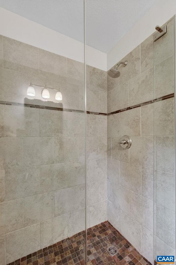 5880 Lexington Ln photo 25