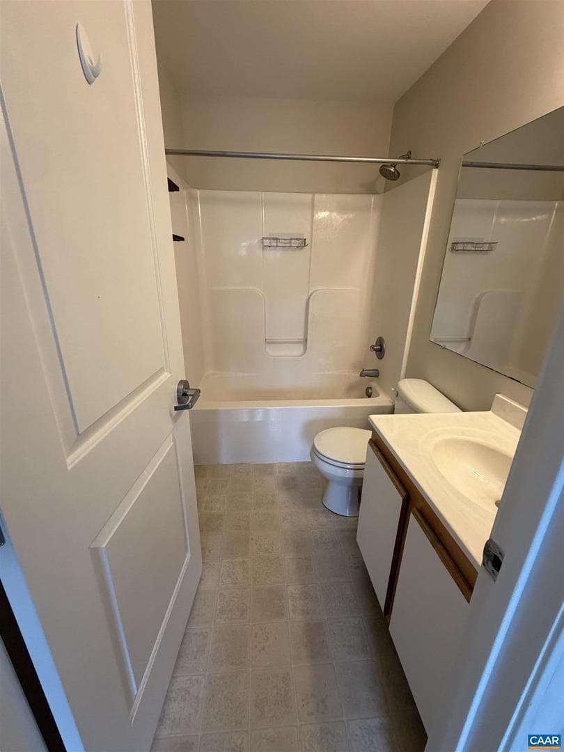 510 Davis Mill Dr #304 photo 4